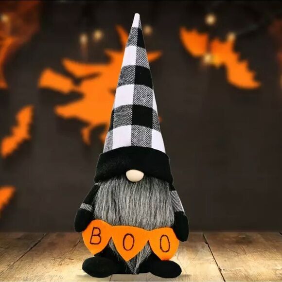 2/$30 SPOOKY HALLOWEEN GNOME - Picture 1 of 2